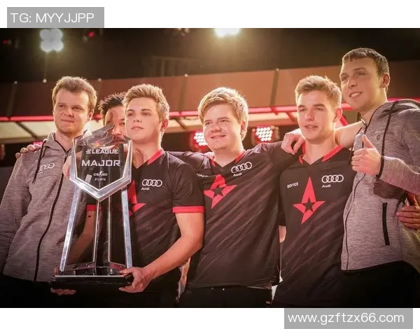 CSGO盛宴揭秘LNG战队的独特节奏与战术魅力